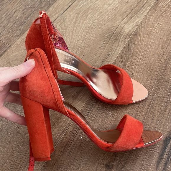 Ted Baker Phanda Orange Suede Block Heels - Picture 4 of 7